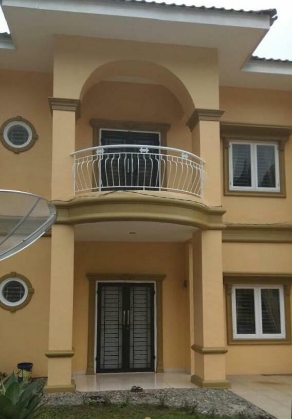 Villa Brastagi Resort Jalan Mimpin Tua Blok C No. 41 不拉士打宜 外观 照片
